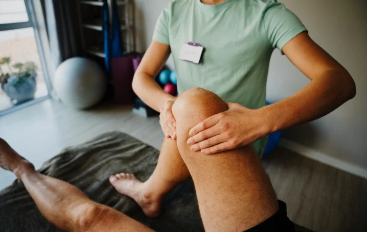 Knee physiotherapy